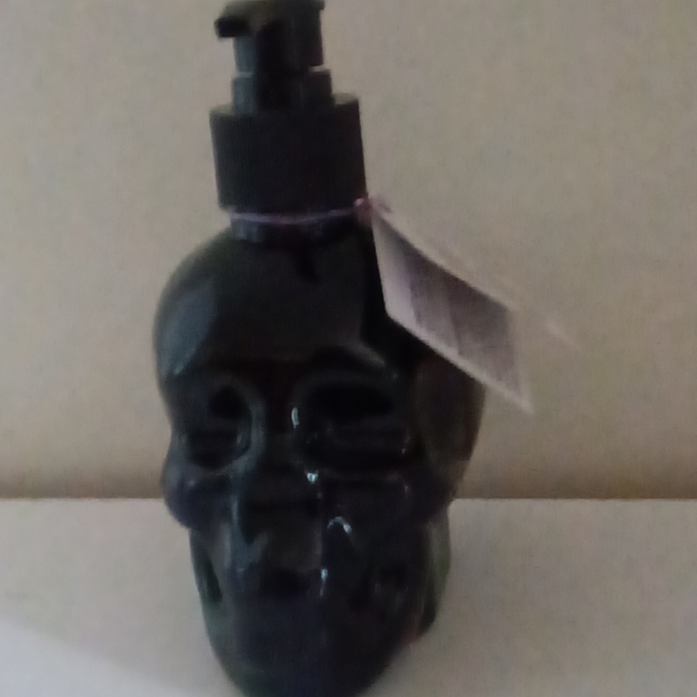 Hand Soap - Picture 2 of 6